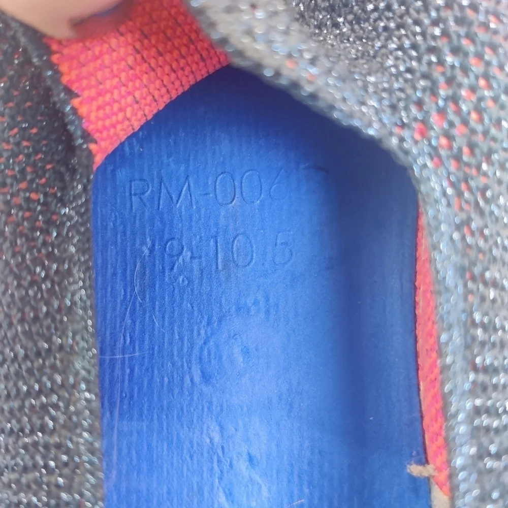 Rothy’s The Sneaker Slip-On Size 9 Navy Blue Pink Limited Edition Washable